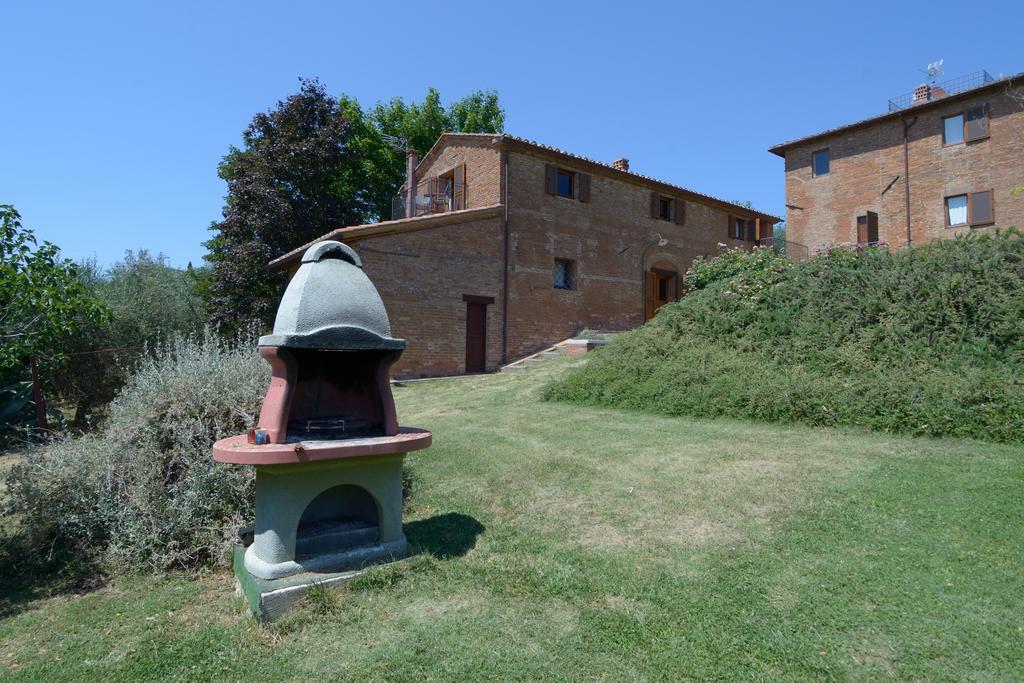 Agriturismo Borgo Del Papa Badia  Exteriör bild