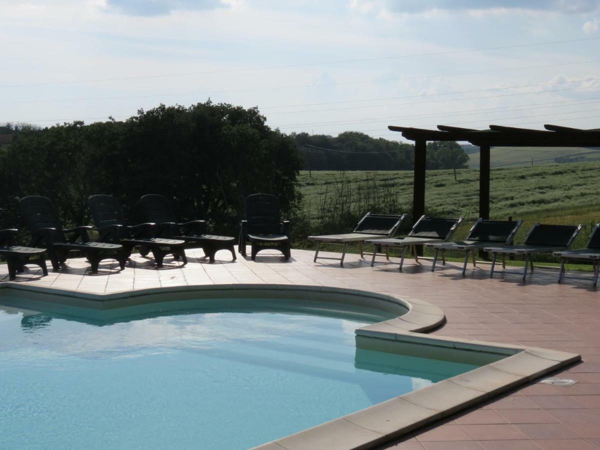 Agriturismo Borgo Del Papa Badia  Exteriör bild